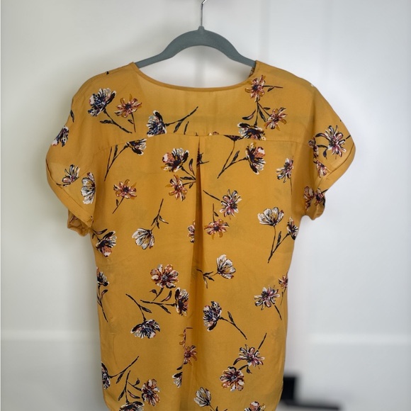 Mustard Floral Blouse - Picture 2 of 3